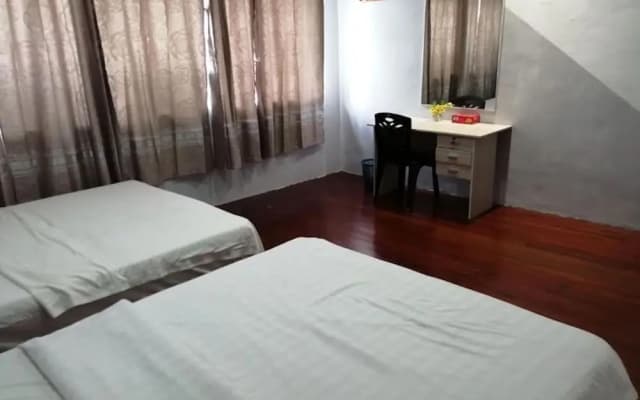 Central Double Room With Ac - photo 3