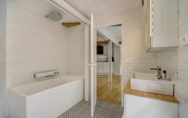 Fantastic 1BR Flat 100m Away From Oberkampf - photo 5