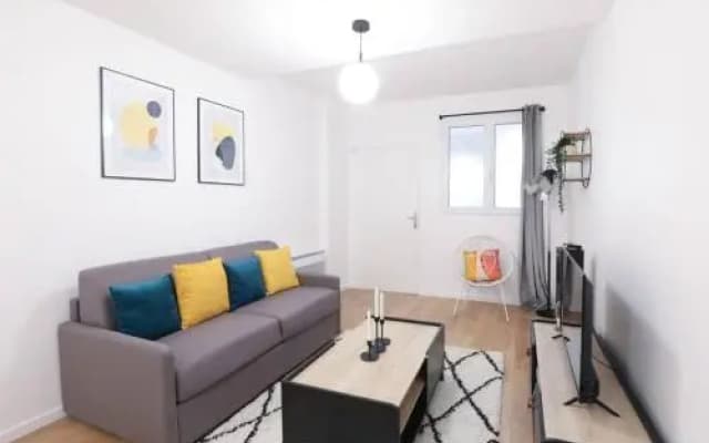 Ardennes Droite Nice Apartment Parc De La Villette - 4P - photo 3