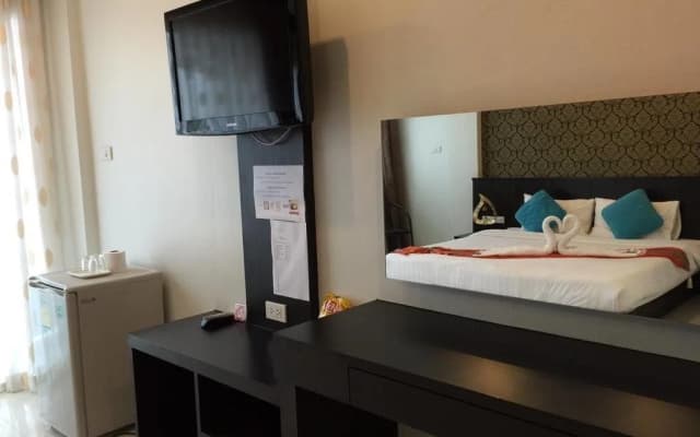 Ninas Hotel - photo 4