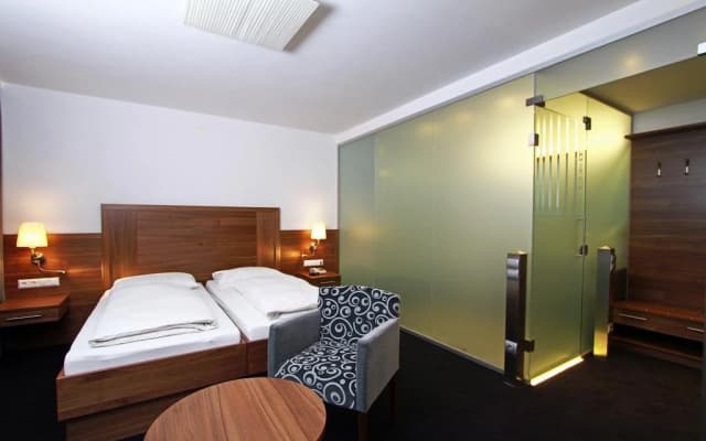 Pension Am Kurpark - photo 4