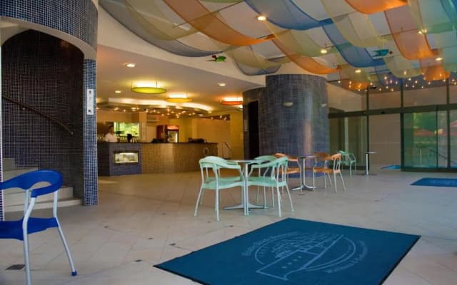 Holiday Beach Budapest Wellness & Conference Hotel - photo 4