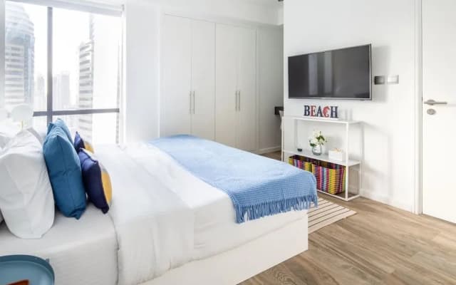 Scandinavian Living in This Modern 2BR in Jlt! - photo 4