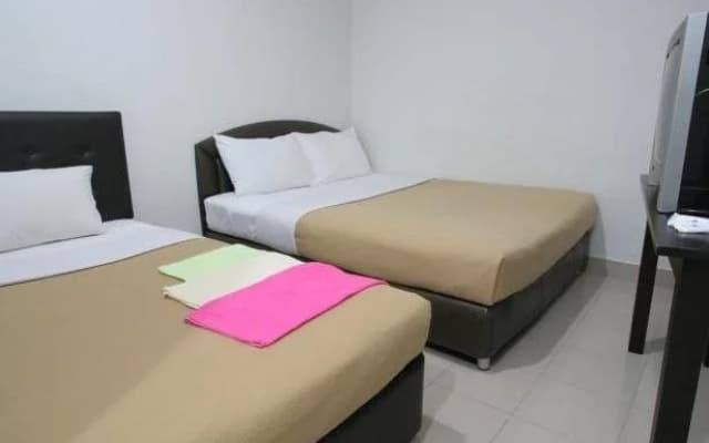 Culture City Inn - photo 2