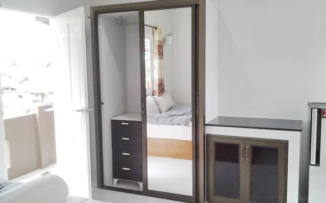 Aree Apartment - photo 2