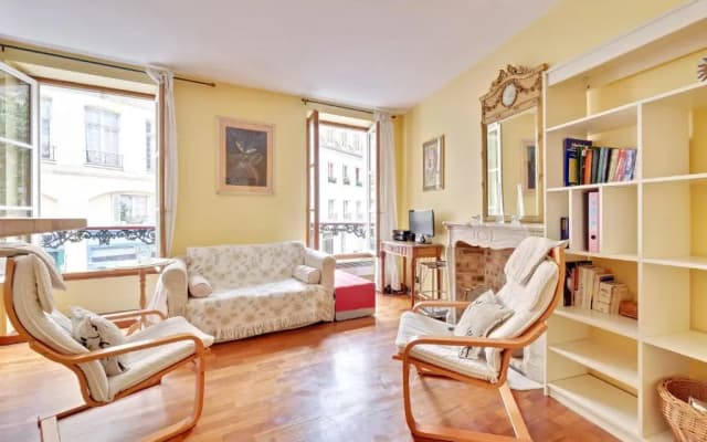 Panthéon cosy studio apartment - photo 2
