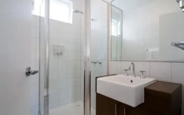 Easystay Raglan Street - photo 3