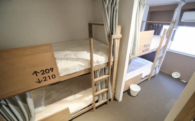 Gush - Hostel - photo 4