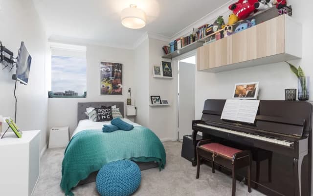 Sunny AC Sydney 2 Bedroom Apt - photo 3