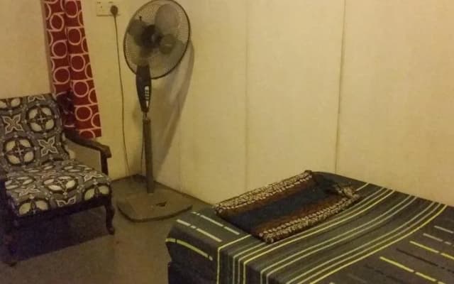 Jalan Jalan Emas Guest House - photo 5