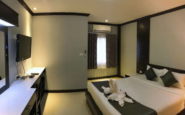 The residence - photo 3