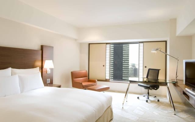 Hilton Tokyo Hotel - photo 3