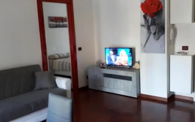 Valassina milano apartment - photo 4