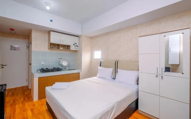 Nice And Cozy Studio At La Hub City Apartment - photo 3