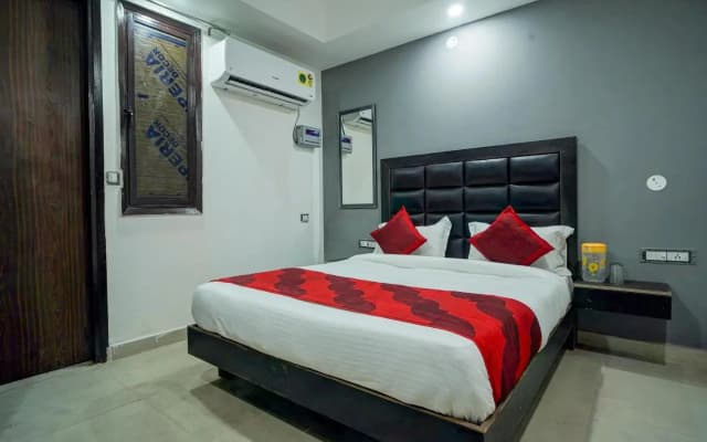 Red Snapper Hotel - photo 5