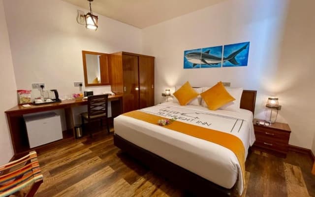 Twilight Inn - photo 5