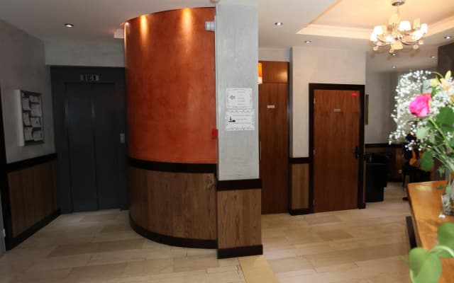 Hotel Alane - photo 2