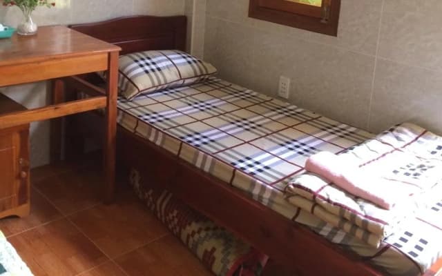 Hung Long Homestay - photo 4