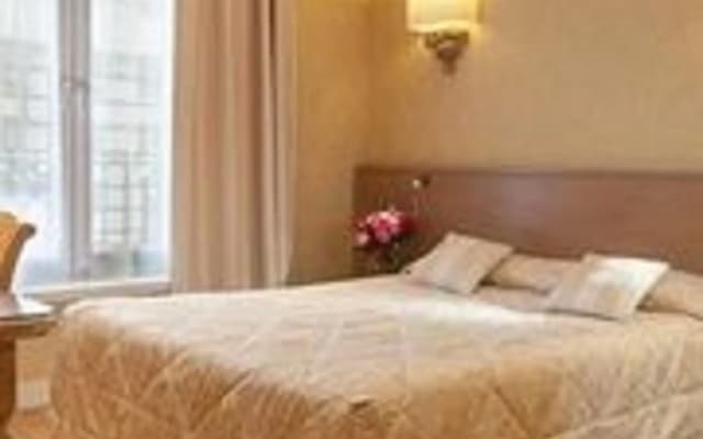 Hotel Cecilia - photo 5