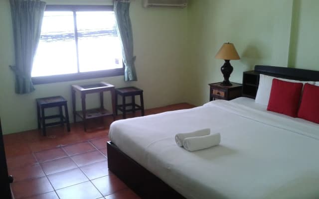 Baan Kluaymai Guesthouse - photo 3