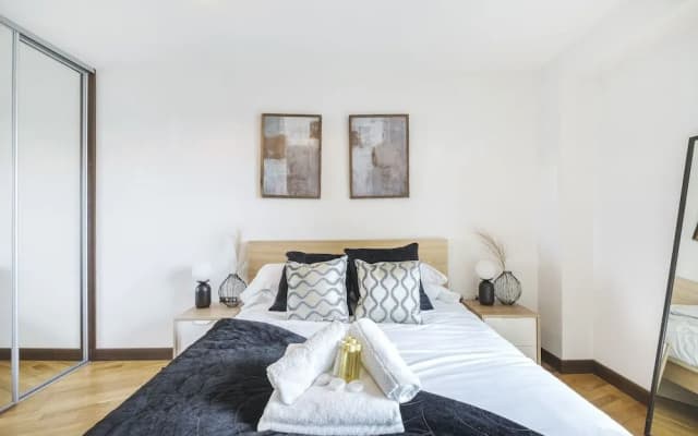 My Serviced Space - Bridges Court Road - photo 2