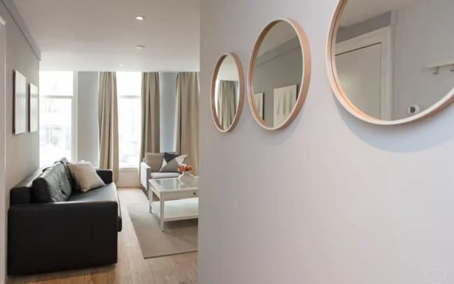 Plaza Centre Apartment - photo 4