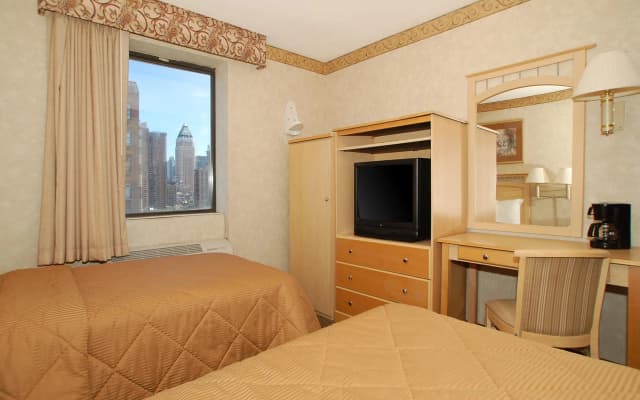 Quality Inn Convention Center - photo 4