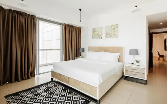 Fantastay Downtown Blvd 8 - photo 4