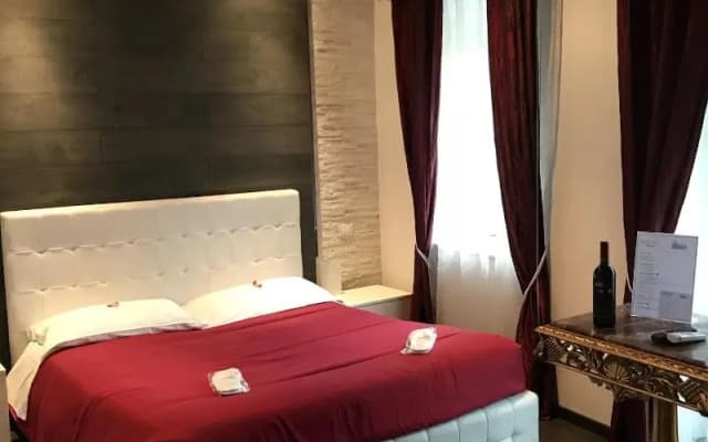 Royal Rooms Colosseo - photo 3