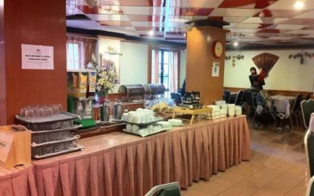 Noble Hotel - photo 3