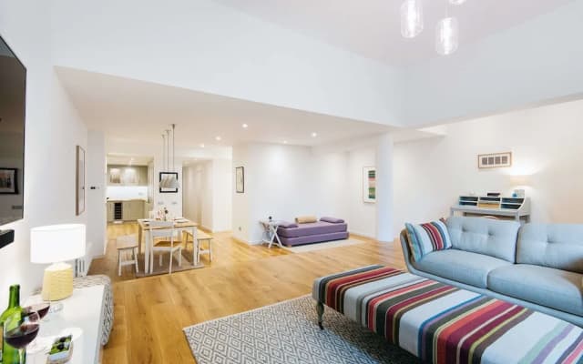 The Earl's Court Square Garden Apartment - ALBS - photo 2