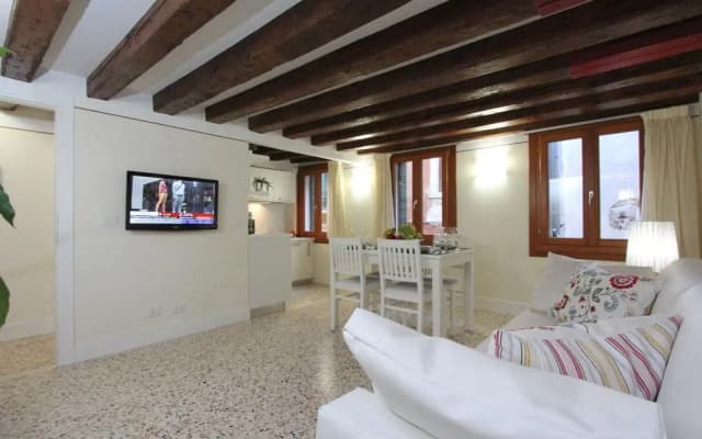 Faville - Rialto Apartments - photo 4