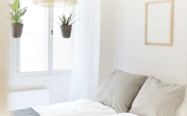 Friday Songs Apartments - photo 3