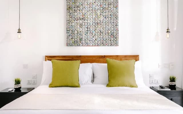 Town House - photo 2
