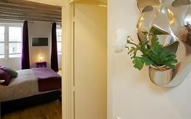 In the Heart of Paris - photo 2