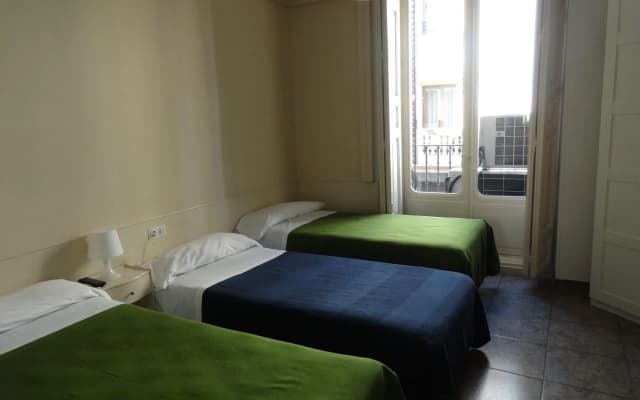 Hostal Alistana - photo 4