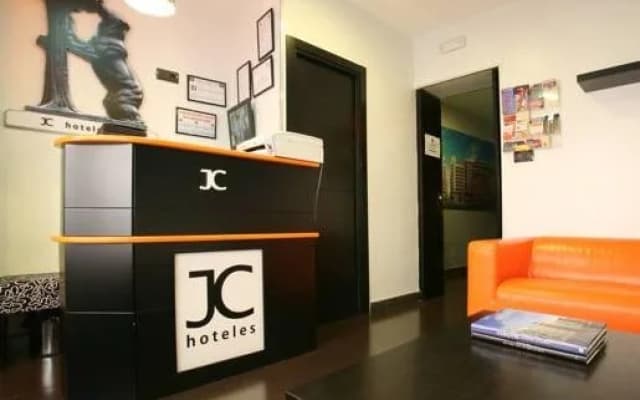 JC Rooms Puerta del Sol - photo 2