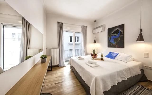 Kolonaki Square Executive Apartment - photo 3