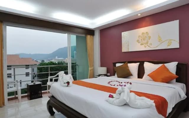 BS Residence Patong - photo 2