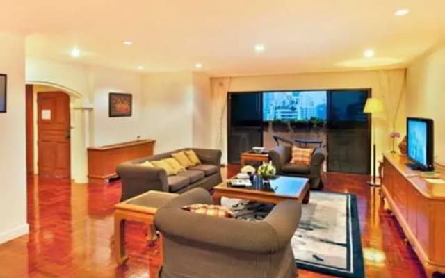 Orchid View Apartment - photo 2