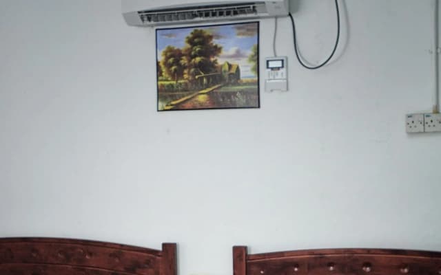 OYO 89850 Mutiara Motel - photo 5