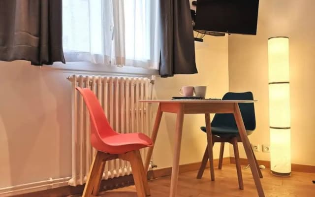 Renovated Studio Near Buttes Chaumont - photo 2
