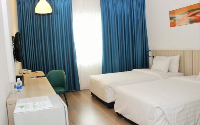 Liberty Hotel Saigon Greenview - photo 5