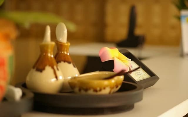 Moom Pon Khlai Hostel & Spa - photo 2