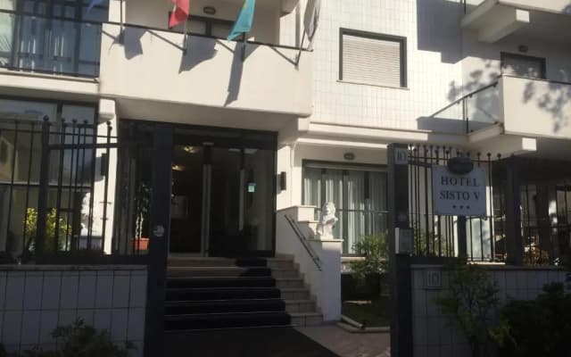 Hotel Sisto V - photo 5