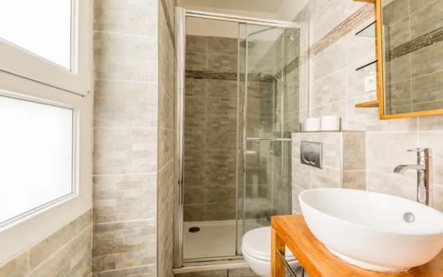 Beautiful Apartment for 4 People in the 15th - photo 5