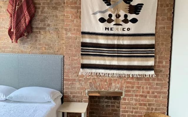 Manhattan Private Bedroom Hostel - photo 5