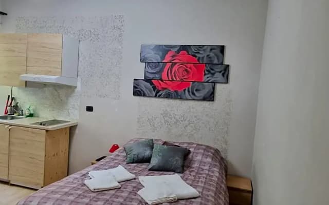 Red Rose - photo 3