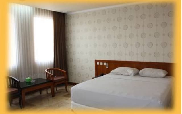 Hotel Agraha - photo 4