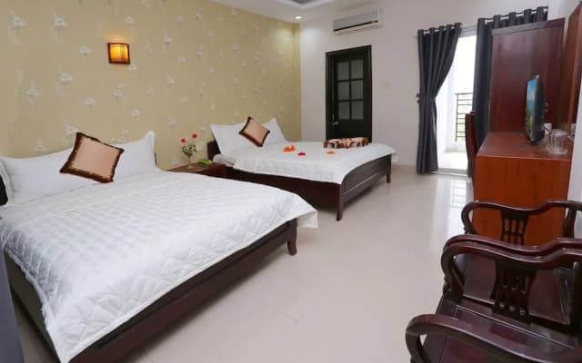 The Moon Hotel - photo 5